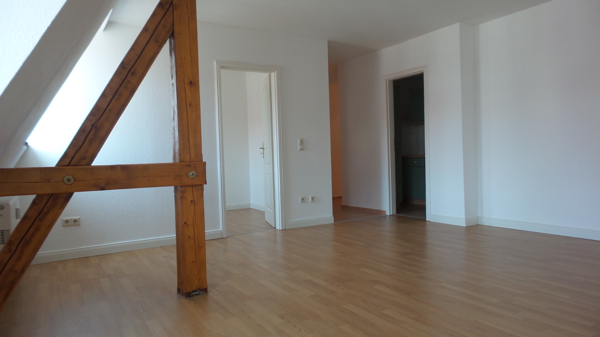 Mietwohnung: Vermietung von 1,5-Raum Dachgeschosswohnung in Görlitz, Lutherstraße 21
